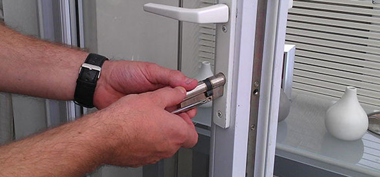 Commercial Door Lock Repair in Woodlake